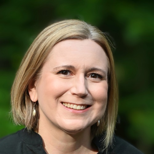 Kirsten Hull, MD